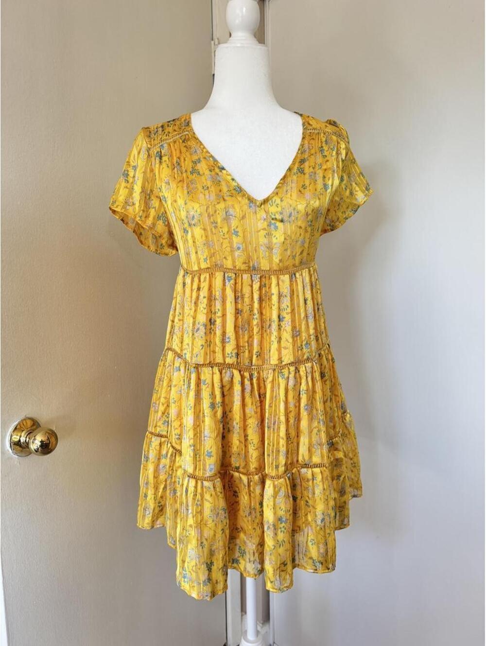 Yellow Floral Tiered Mini Dress 🌼